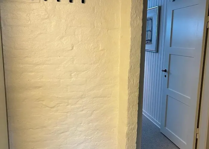 Bynaert Kaeldervaerelse Taet Pa E45 民宿 *