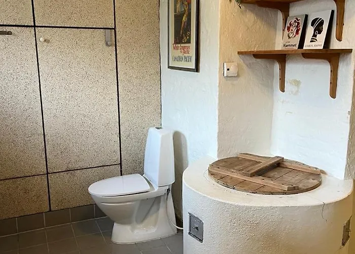 民宿 Bynaert Kaeldervaerelse Taet Pa E45 科灵